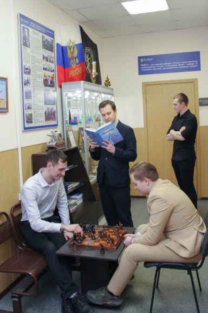 Кафедра Е1 для гал-14